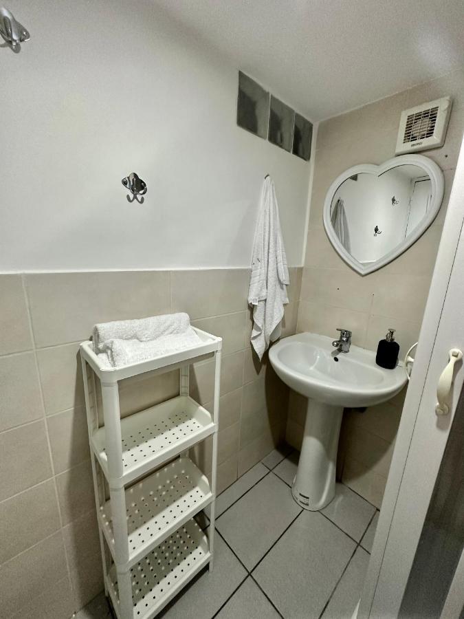 Casa Vacanza Nonna Dora Napoli Bagian luar foto
