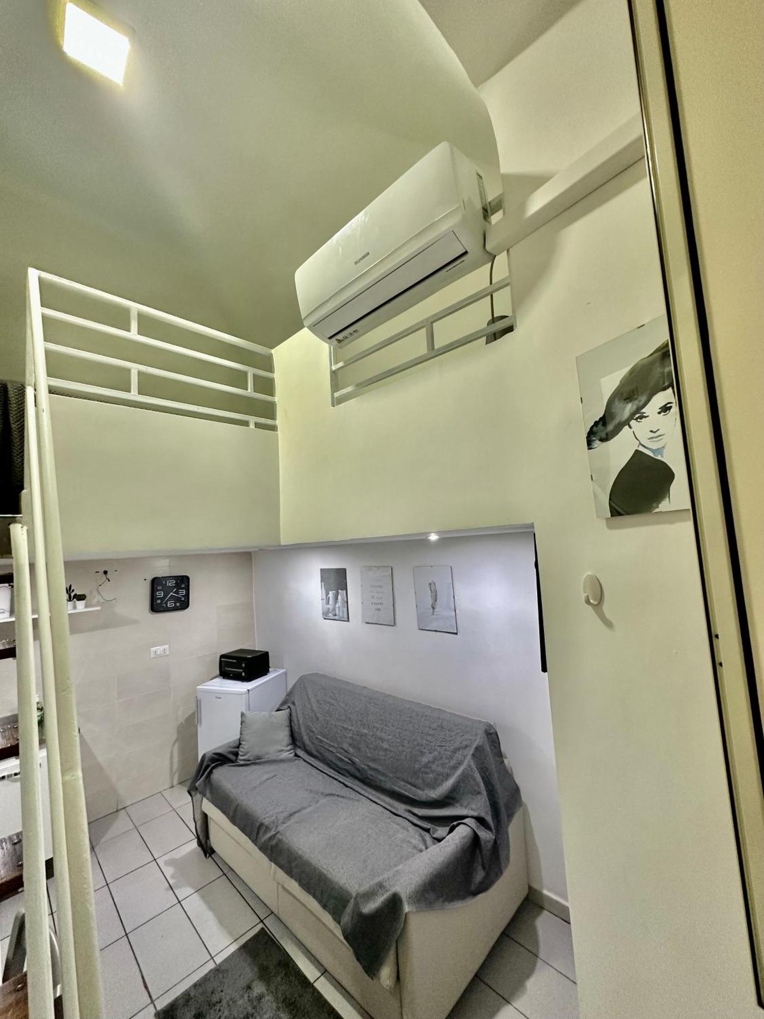 Casa Vacanza Nonna Dora Napoli Bagian luar foto